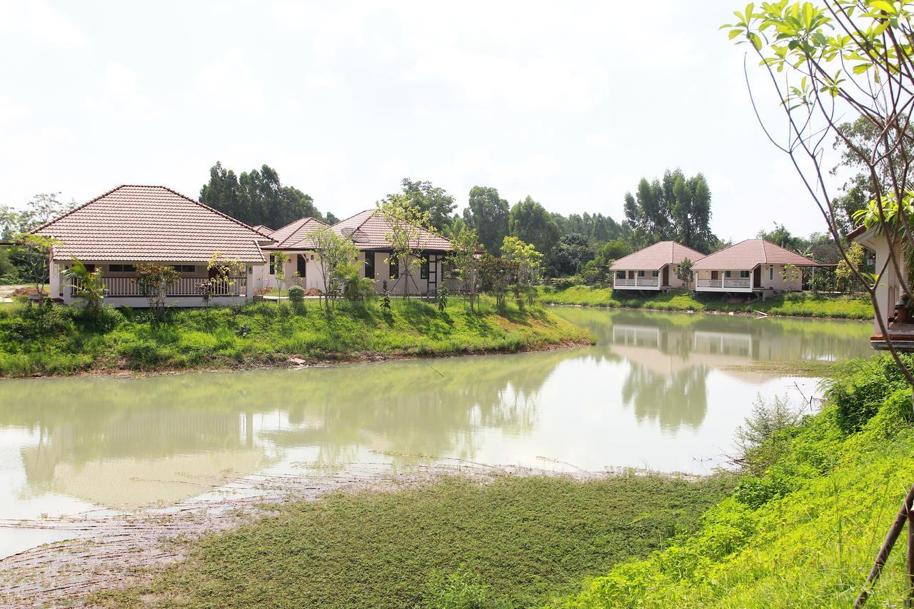 Pirom Lake And Resort Si Maha Phot Zewnętrze zdjęcie